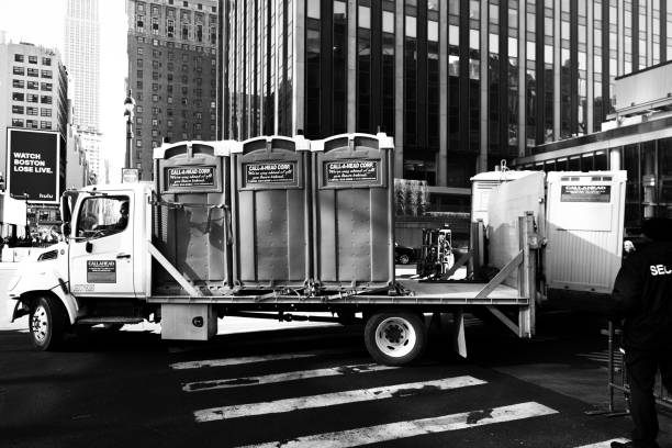 Portable Toilet Options We Offer in Hewlett, NY